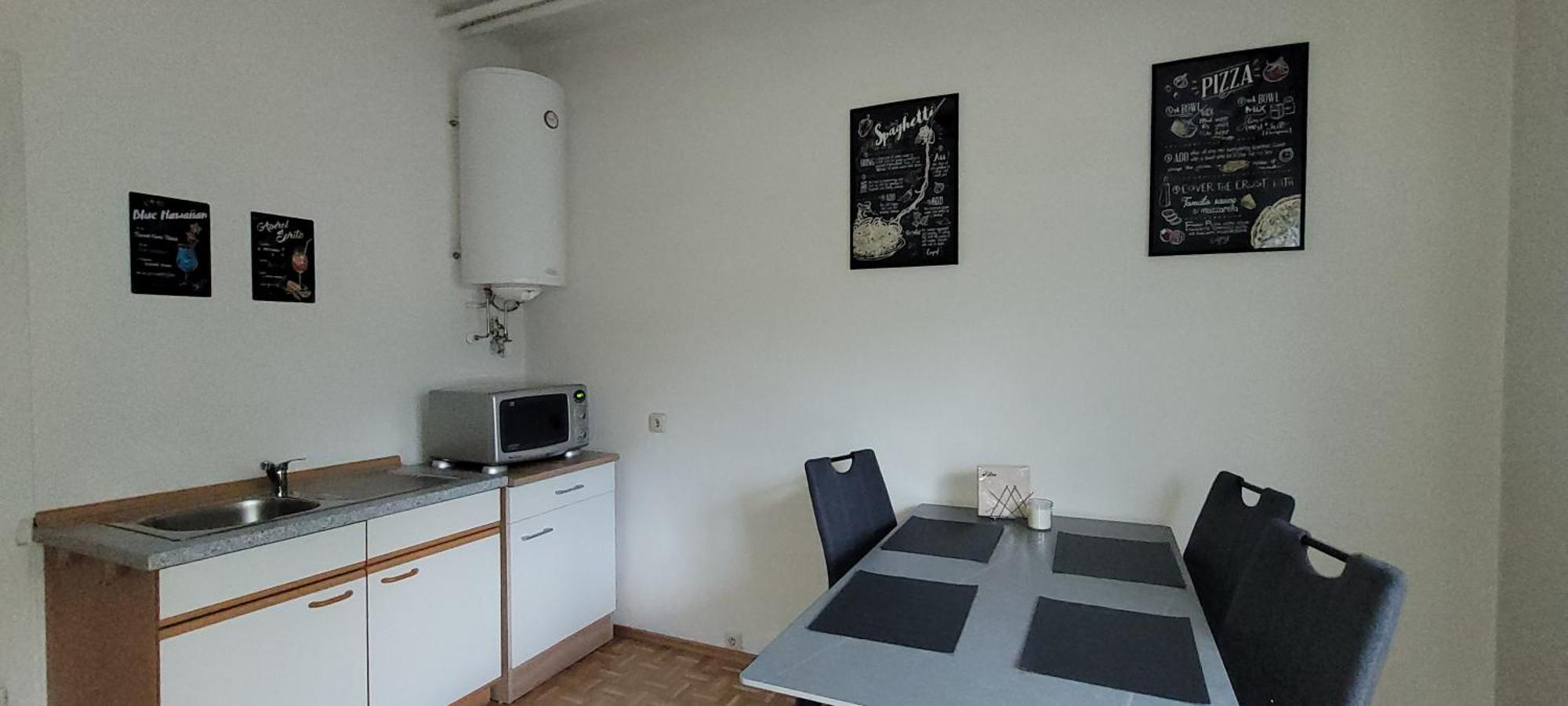 Appartement Huber - Top1 Bruck an der Mur Bagian luar foto